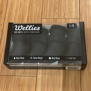 NWOT Canada Pooch Fleece Lined Wellies size L